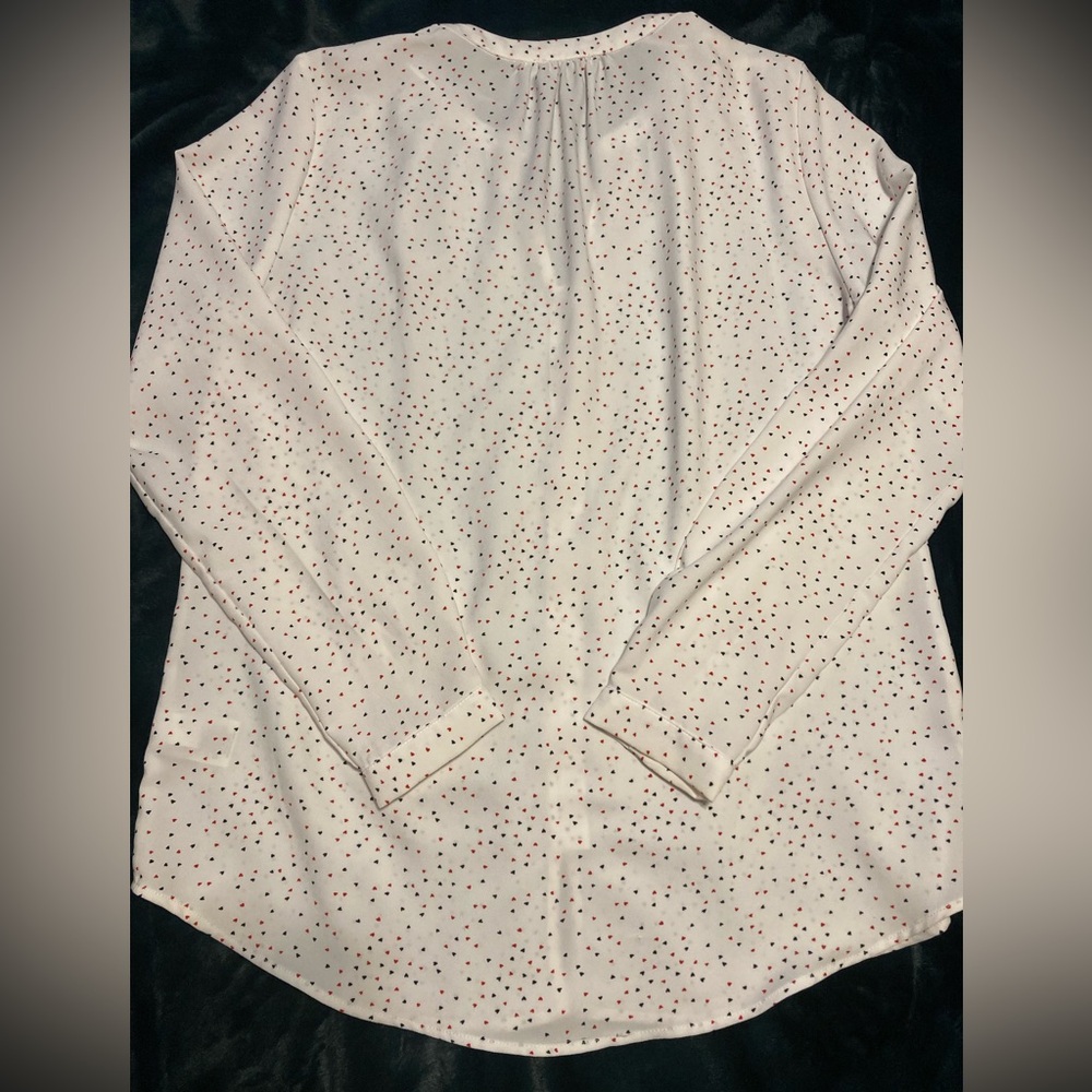 Dalia White Button Down Blouse Top with Hearts Like New - Picture 2 of 8
